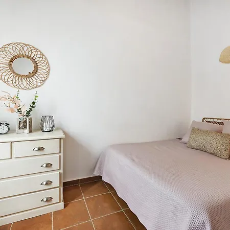Casa Alfarroba 度假居 Barão de São Miguel