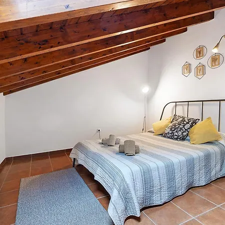 Casa Alfarroba * Barão de São Miguel